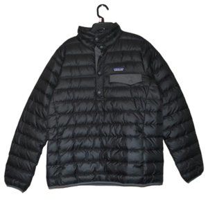 Black Patagonia Pullover